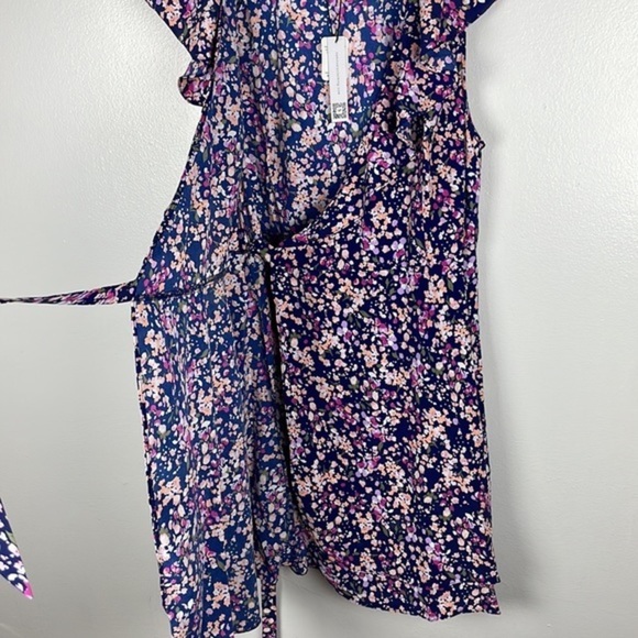 NWT Sanctuary Floral Wrap Dress - Picture 3 of 8